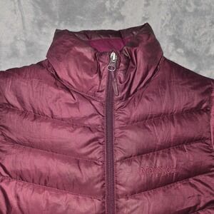 Marmot Puffer Jacket Womens Small Burgundy 700 Fill Down Zip Pockets Packable